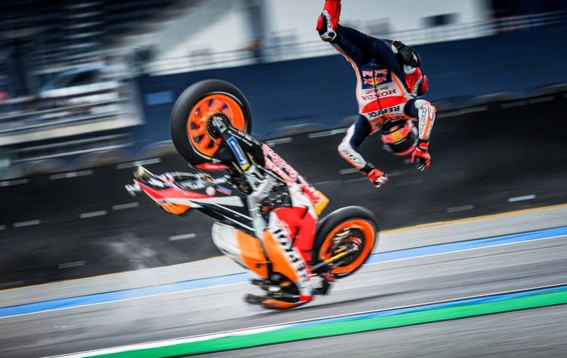 VIDEO / Accident horror pentru cvintuplul campion mondial MotoGP Marc Marquez: ”N-am putut respira câteva secunde”
