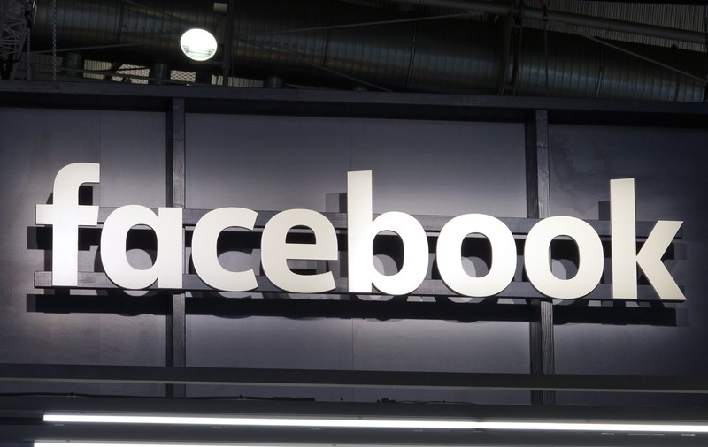 Facebook a anulat o funcționalitate care reducea știrile false și promova un discurs politic calm