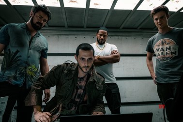 The Boys, rebelii care vor să îi lase pe supereroi cu pantalonii-n vine / Foto: Amazon Prime Video