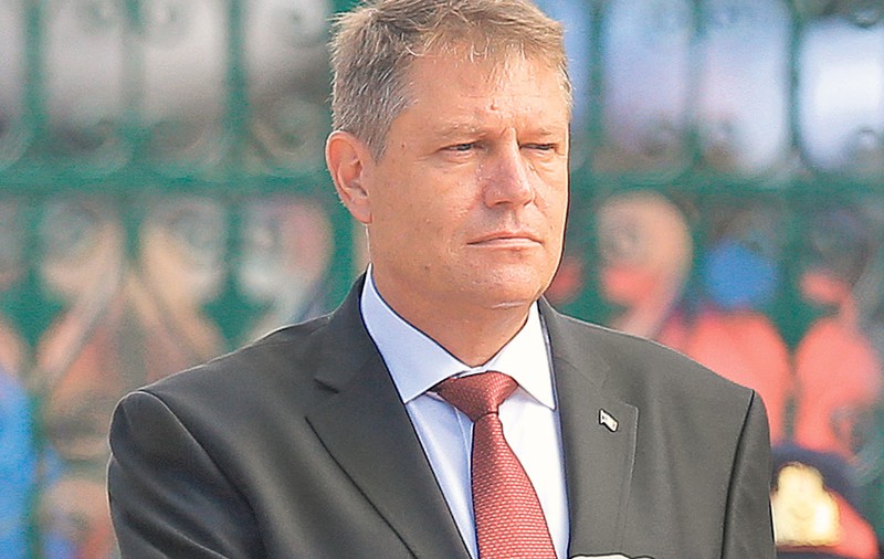Avionul lui Klaus Iohannis, «sigilat» de SPP! Ce se întâmplă cu aeronava la bordul căreia zboară președintele | EXCLUSIV