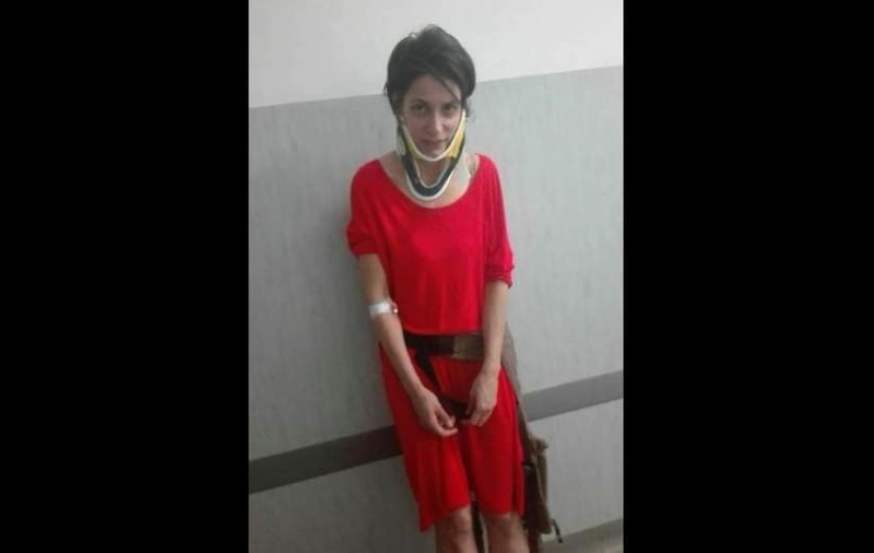 Tânără mamă din Sibiu, bătută în mașină de un șofer, în timp ce aștepta la semafor
