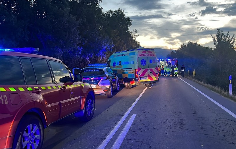 Trei adolescente și o tânără șoferiță, moarte în impactul cu o mașină condusă tot de o femeie, pe o șosea de la periferia Madridului