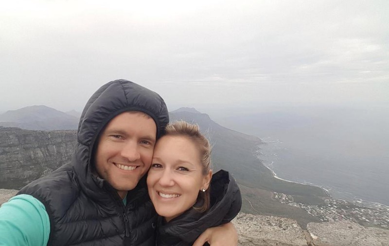 A murit chiar de ziua ei în timp ce soțul îi făcea o poză. Tragedia a avut loc în apropierea locului în care s-a căsătorit