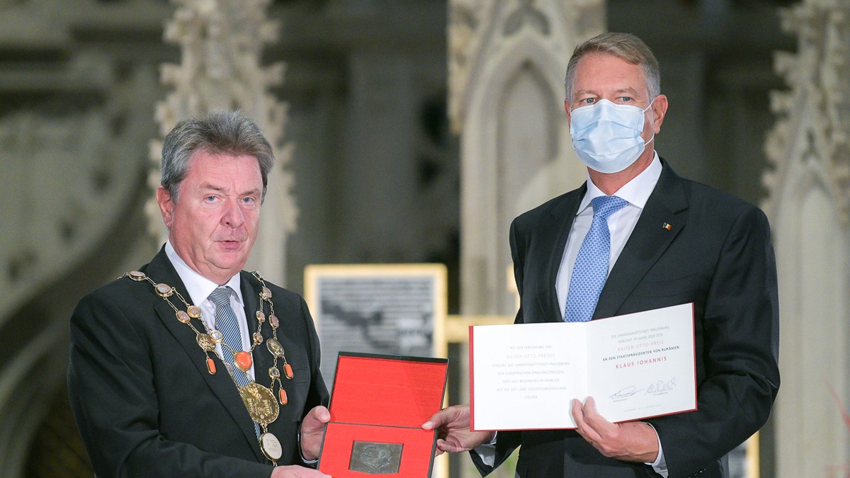 Preşedintele Iohannis a primit, în Germania, premiul „Otto cel Mare” (foto presidency.ro)