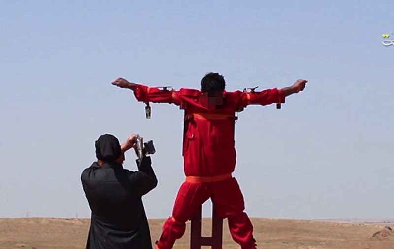 Alertă TERORISTĂ în Franța. Bărbat decapitat de ISIS, găsit într-o fabrică din Grenoble
