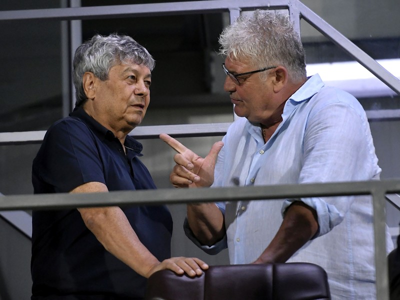 Ioan Andone si Mircea Lucescu in tribuna la meciul de fotbal dintre FC Voluntari si Universitatea Craiova, din cadrul Ligii 1 Casa Pariurilor, desfasurat pe Stadionul Anghel Iordanescu din Voluntari, vineri 30 august 2019. © FOTO:Razvan Pasarica/SPORT PICTURES