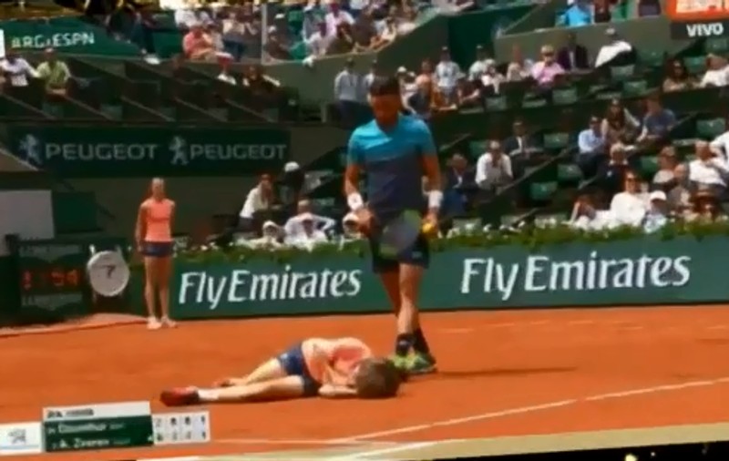 Damir Dzumhur a dat de pământ cu un copil de mingi. Bosniacul a avut ghinion, fiind eliminat de Alexander Zverev / VIDEO
