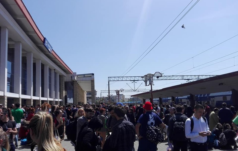 Peste 1,2 milioane de călătorii au făcut studenții cu trenul, de când au gratuitate pe calea ferată; Cât a plătit Ministerul Educației