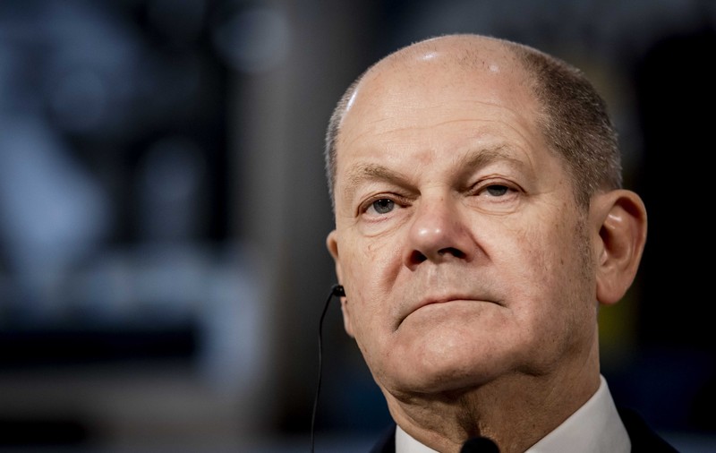 Un individ mascat a pătruns în complexul rezidențial în care locuiește cancelarul german Olaf Scholz