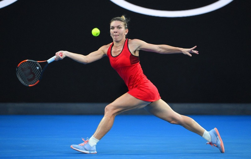 Simona Halep nu mai joacă azi la Trophee Clarins de la Paris. Primul meci după două luni a fost amânat