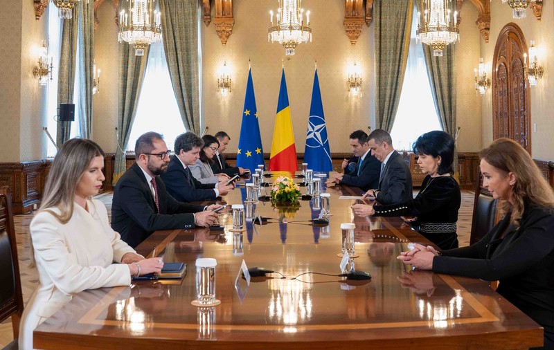 Nicușor Dan față în față cu Sorin Grindeanu la ultima consultare oficială FOTO Presidency