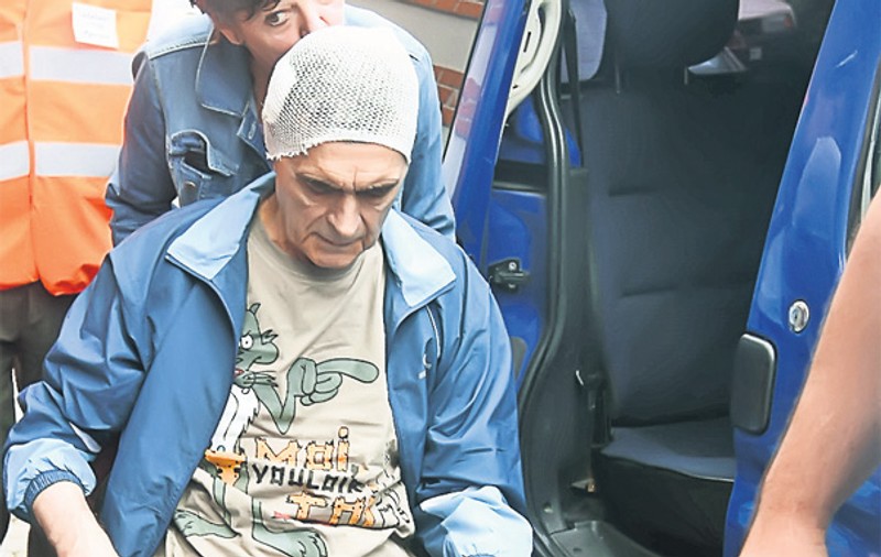 Iurie Darie începe recuperarea: învaţă să vorbească din nou