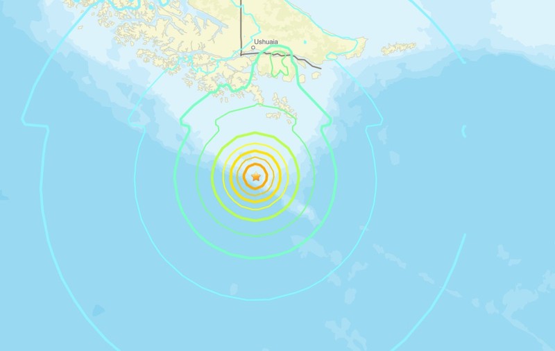 Un cutremur de magnitudine 7,4 declanşează o alertă de tsunami de-a lungul coastelor din Chile