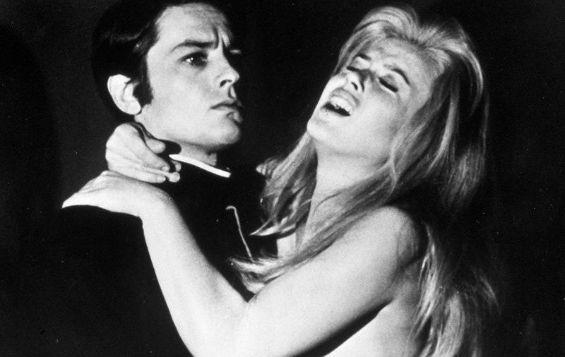 Brigitte Bardot şi Alain Delon, indignaţi de uciderea cu cruzime a focilor