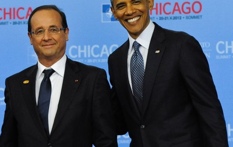 Echipa lui Francois Hollande a comis-o! Uite ce gafă a făcut preşedintele în scrisoarea de felicitare trimisă lui Obama!
