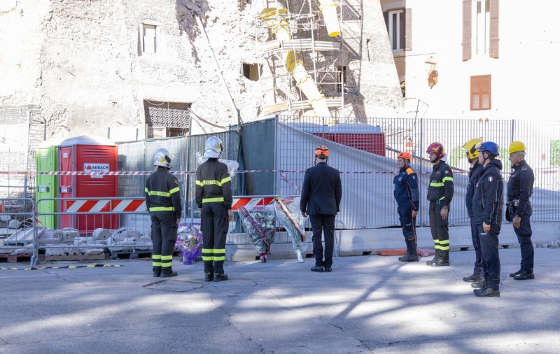 Zi de doliu în Roma pentru Octav, românul mort după prăbușirea Torre dei Conti