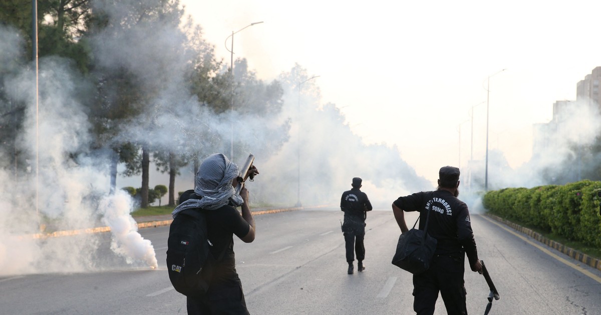 Poliția pakistaneză, în timpul unei intervenții. Imagine ilustrativă Foto: Hepta