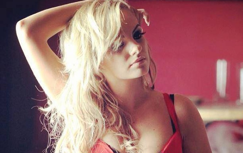 ŢEAPA DATĂ de ALEXANDRA STAN la un EVENIMENT! Uite CE A FĂCUT CÂNTĂREAŢA!