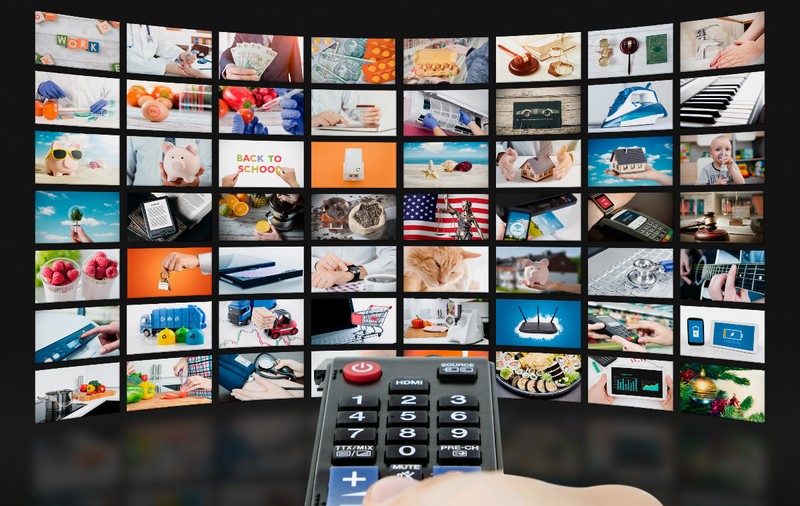 Tot ce contează pentru români se regăsește în reclamele TV: medicamentele, mâncarea, shoppingul și pariurile sportive