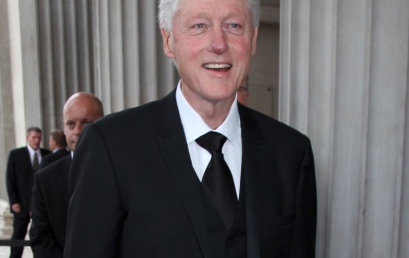 Bill Clinton ţine dietă ca să scape de problemele cardiace