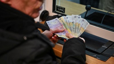 Guvernul publică „lista rușinii” în primării: numele românilor cu datorii de peste 1.200 de lei vor fi afișate