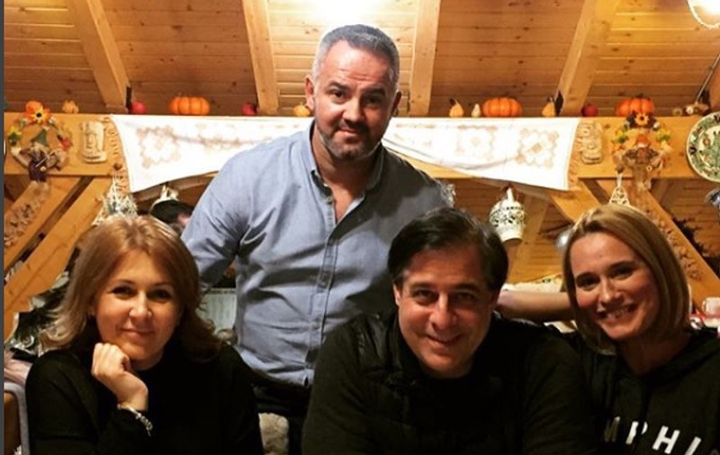 EXCLUSIV/ Andreea Esca și-a cunoscut deja cuscrii. Simpaticii părinți ai lui Mario Fresh sunt din Iași