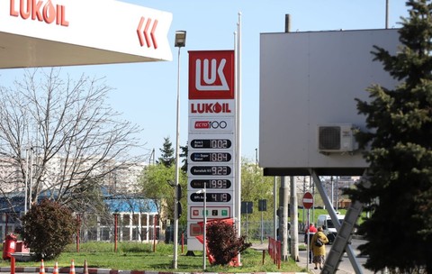 Prețul benzinei și al motorinei în București, Cluj-Napoca, Timișoara, Iași și Constanța, vineri, 15 mai 2026