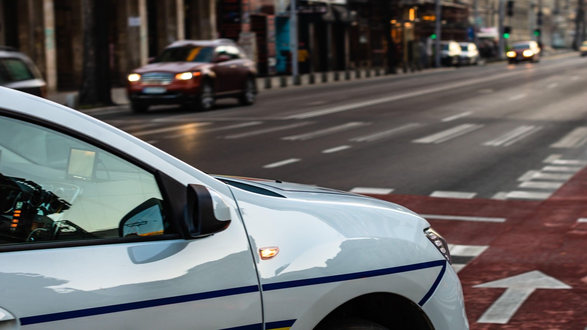 Romanian police car in traffic during rush hour in Bucharest, Romania, 2020 sursa foto: Profimedia