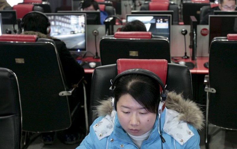 Numărul internauţilor din China, mai mare decât populaţia SUA
