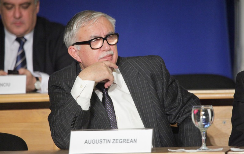 Augustin Zegrean: În Austria, dacă Parlamentul îl suspendă și poporul îl pune la loc pe Președinte, Parlamentul se dizolvă
