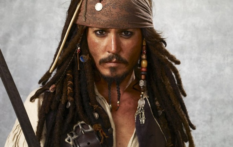 Johnny Depp vrea burtă de bere