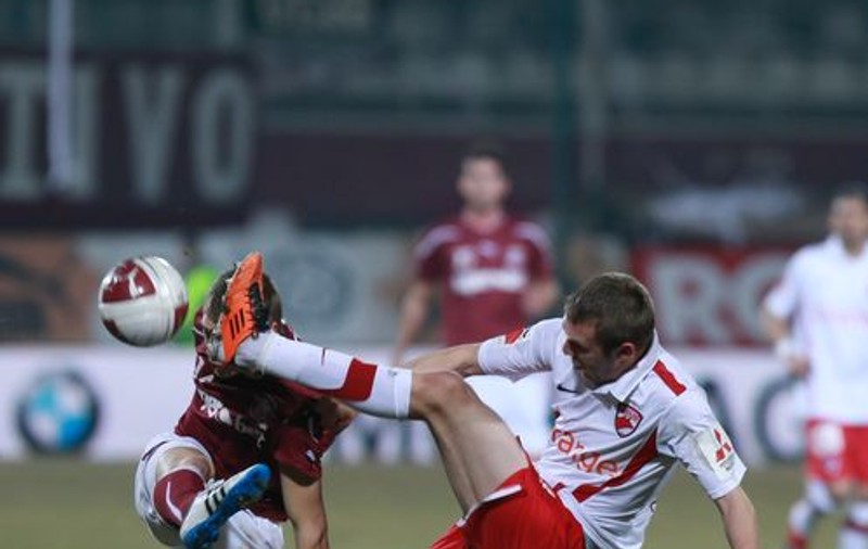 Luptă oarbă între Rapid și Dinamo
