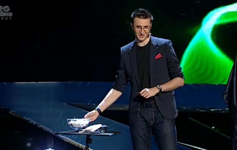Vlad Grigorescu, spectacol cu publicul şi juraţii de la "Românii au talent"! | FOTO