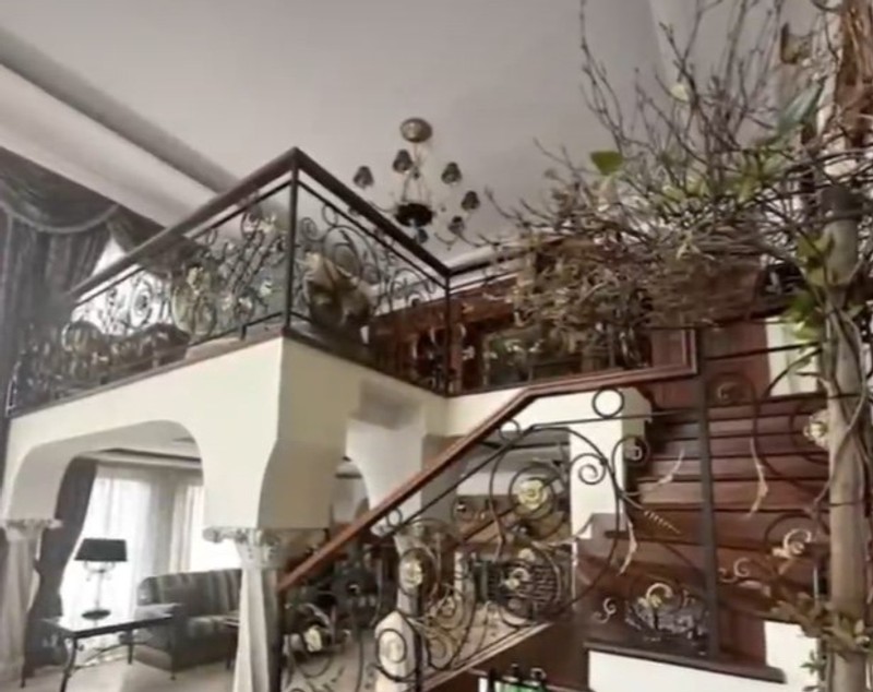Imagini cu casa din Primăverii a lui Gino Iorgulescu. Cum arată vila în care a copilărit Mario