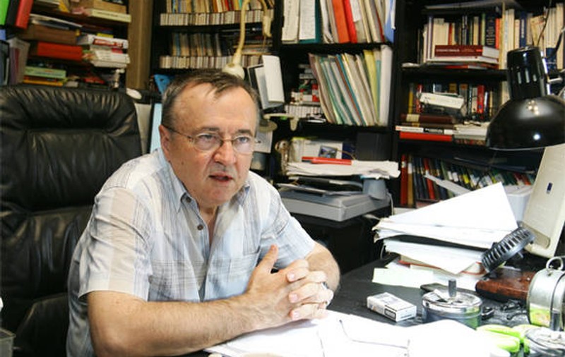 DETALII BOMBĂ! Ion Cristoiu a dat cărţile pe faţă. DECIZIA SA A SURPRINS TOATĂ PRESA ROMÂNEASCĂ 