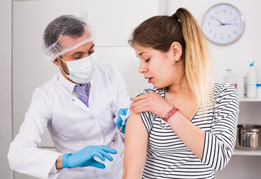 Germania a început și vaccinarea copiilor între 12 și 18 ani