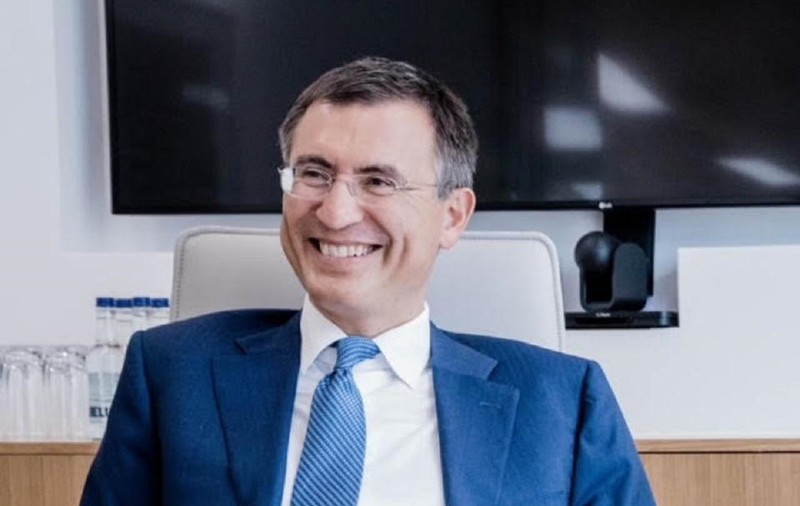 Un britanic a primit salariu de 1,5 milioane de lire sterline pe zi, în 2022: „Numai banii nu te fac fericit”