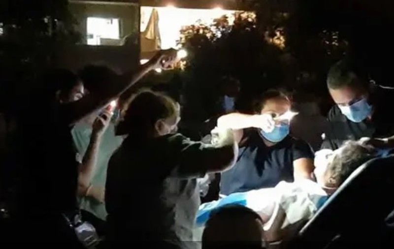 Situaţie catastrofală după exploziile din Beirut. Răniţii, trataţi în parcările  spitalelor afectate de deflagraţie