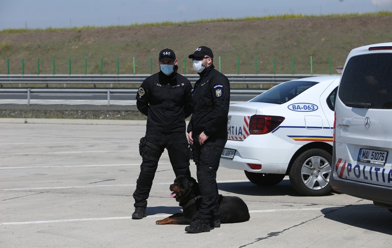 O femeie din Piteşti, sechestrată și bătută de fostul iubit. Agresorul, în arest la domiciliu
