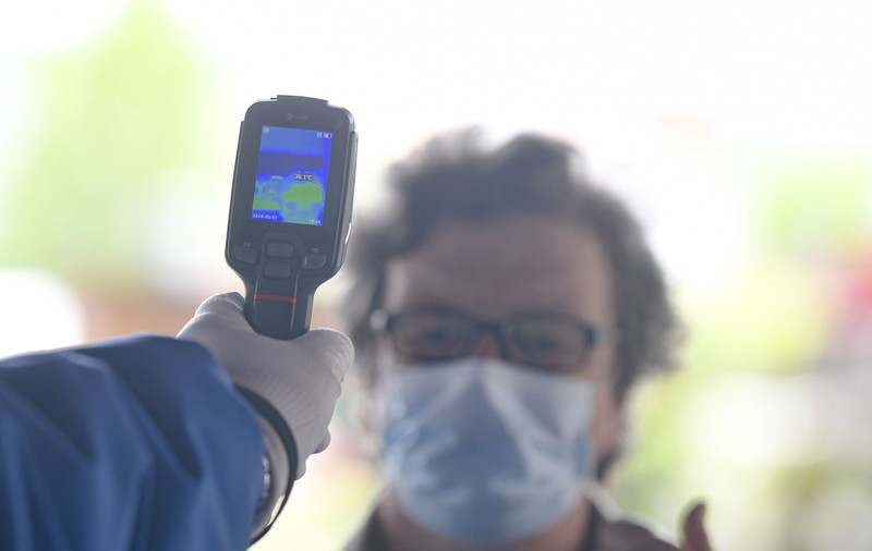 Nu ați avut COVID încă? Ar putea fi mai mult decât noroc. Explicația unei cercetătoare