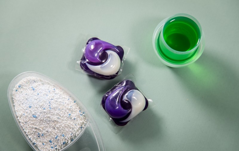 Detergent lichid sau detergent pudră, care este mai bun 