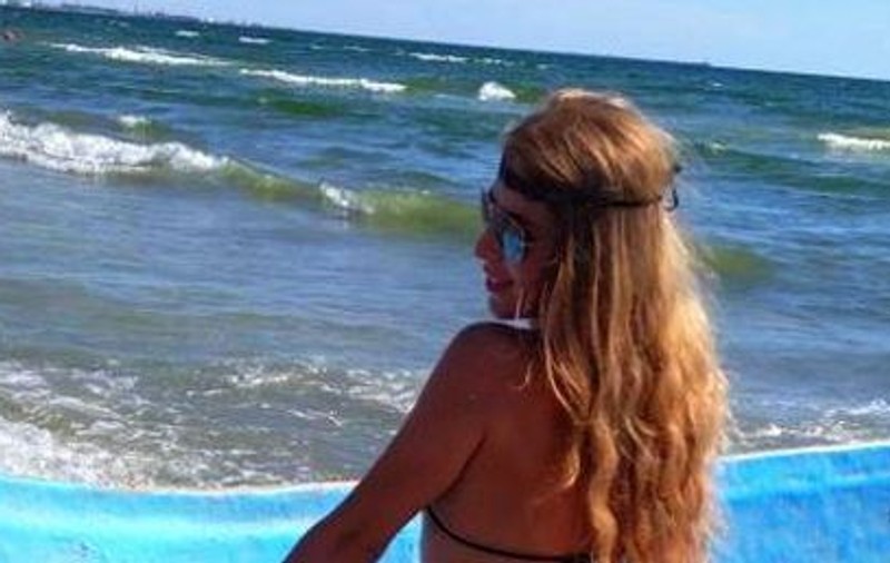 Așa arată Corina în costum de baie, fără Photoshop! Îți place?