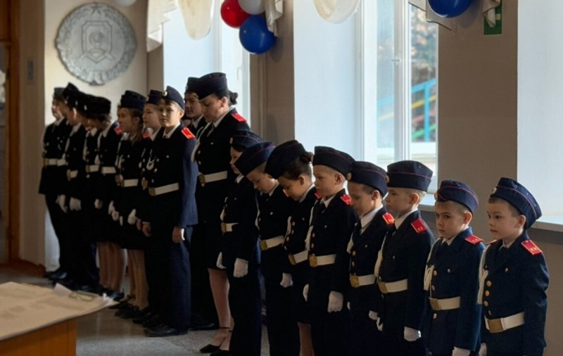 Elev de clasa a 6-a din Crimeea, căutat pentru ce a scris în „scrisoarea către un soldat”: „De Anul Nou, îți doresc să mori repede”