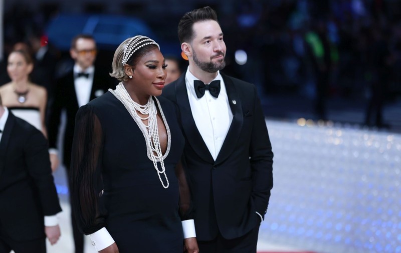 Serena Williams este însărcinată. Fosta tenismenă și soțul ei au dezvăluit la Met Gala 2023 că așteaptă al doilea copil