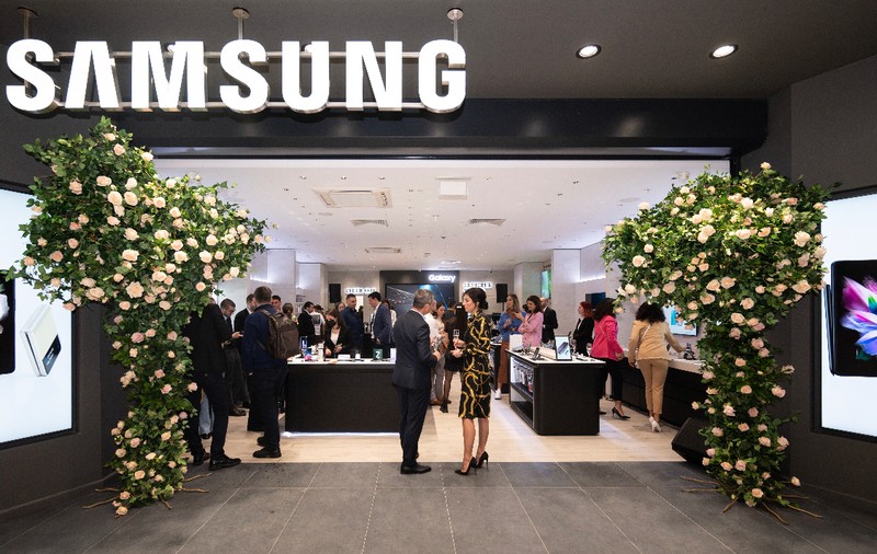 Exploring the Samsung Experience Stores in Europe: Top Three Stores in Terms of Sales