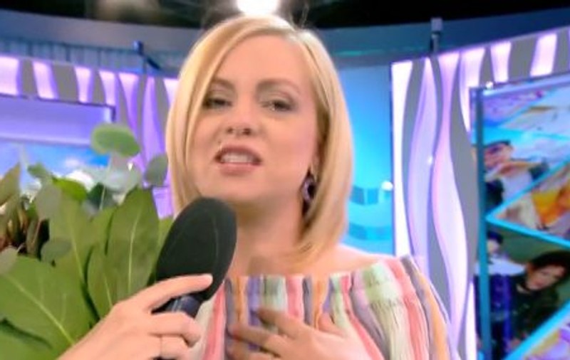 Simona Gherghe, în lacrimi la ultima emisiune. Nu s-a mai putut abține și a plâns în direct | FOTO