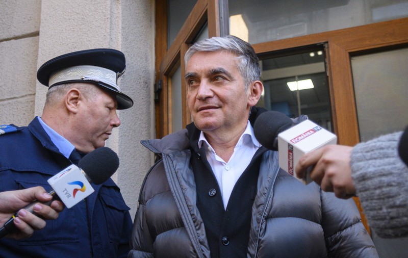 Mandat de arestare preventivă pe numele primarului orașului Sinaia, Vlad Oprea