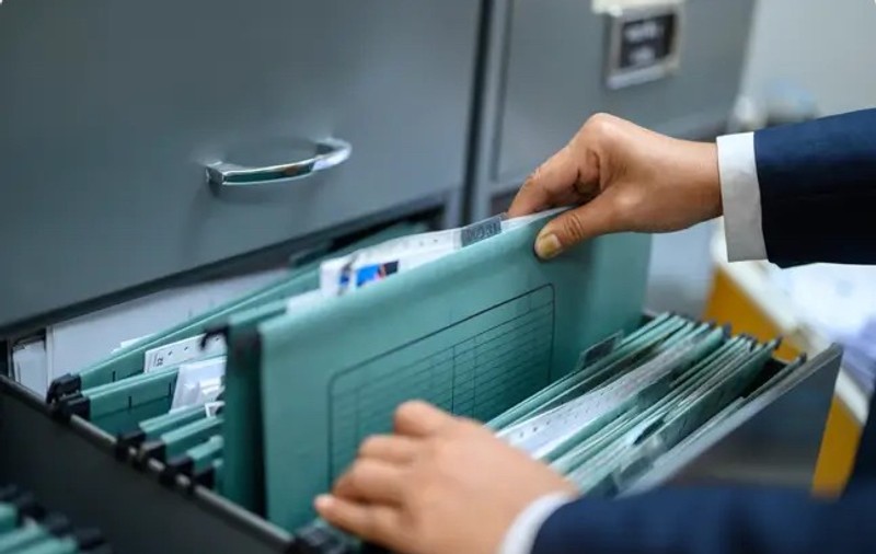 Transformă-ți Compania cu Arhivarea Electronică oferită de Soluții Arhivă