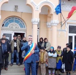Gîngioveanu Ionel Ovidiu, primarul comunei Valea Stanciului din Dolj, foto: Facebook