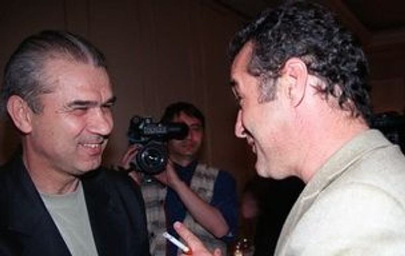 L-a mințit selecționerul Anghel Iordănescu pe patronul stelist Gigi Becali?